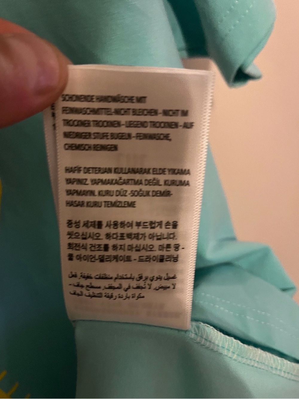Versace mint green and white garment with brand tag - Picture 6 of 6